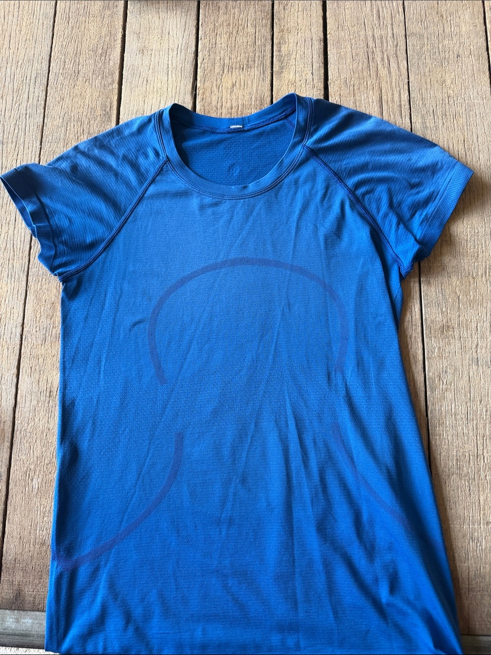 Lululemon short sleeve swifty to size 10